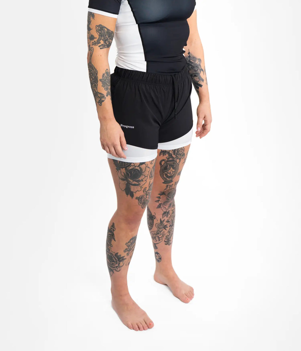 Women&#39;s Academy + Hybrid Shorts - Black/White