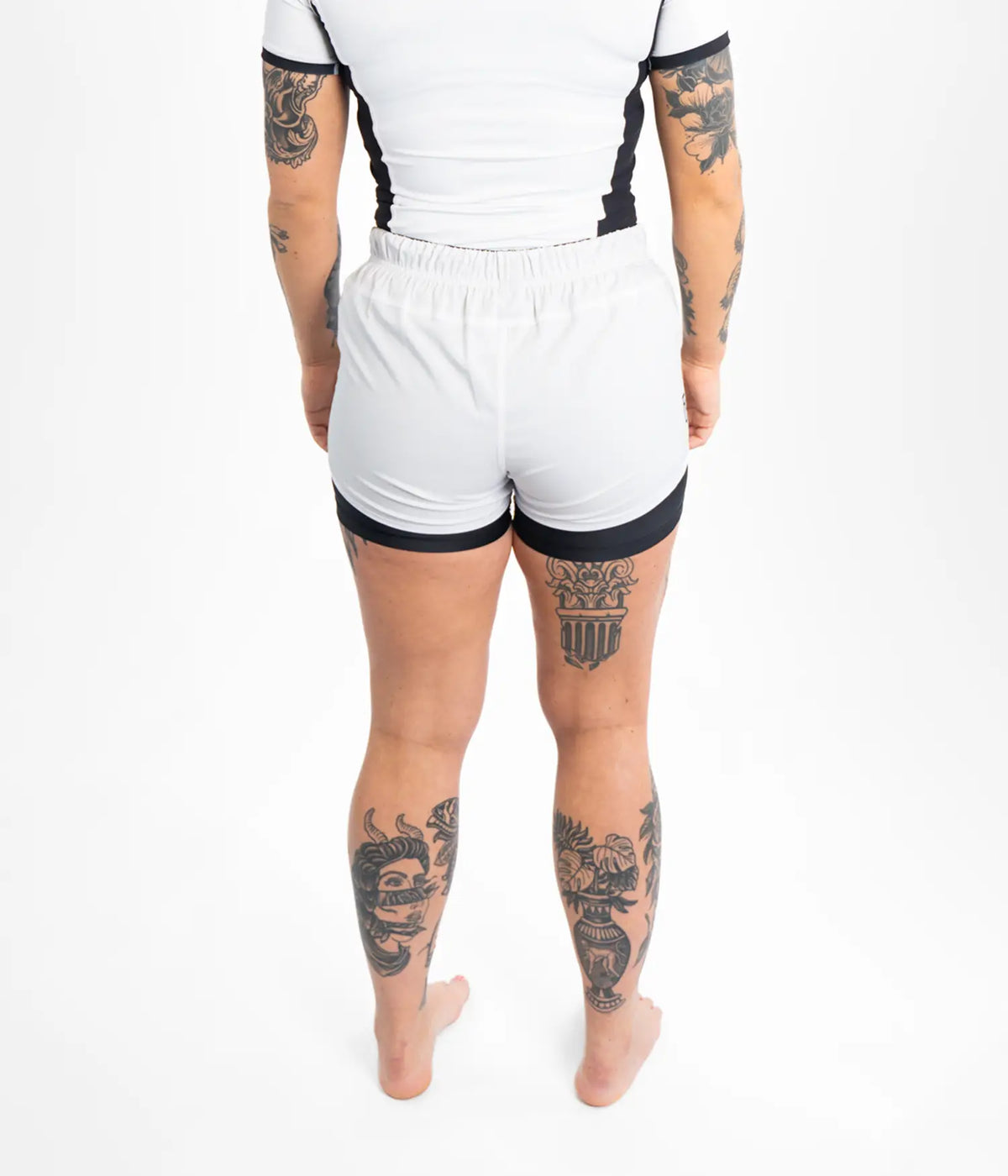 Women&#39;s Academy + White Hybrid Shorts