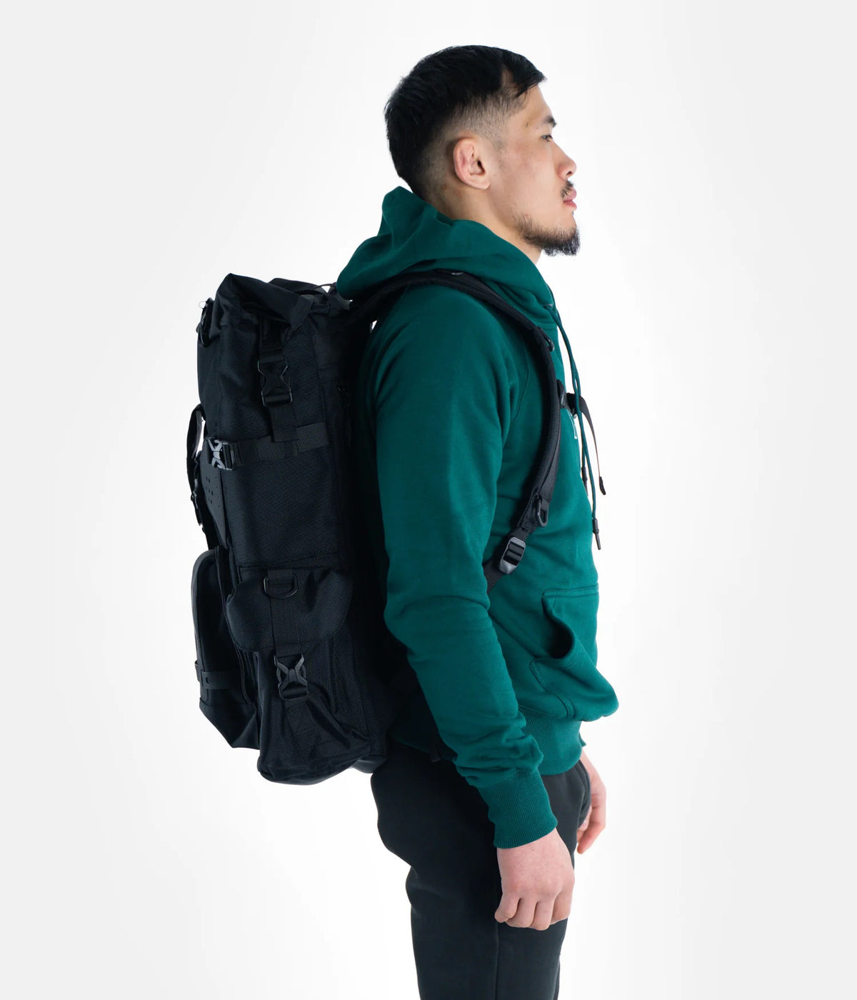 Essential Back Pack 25 - Black