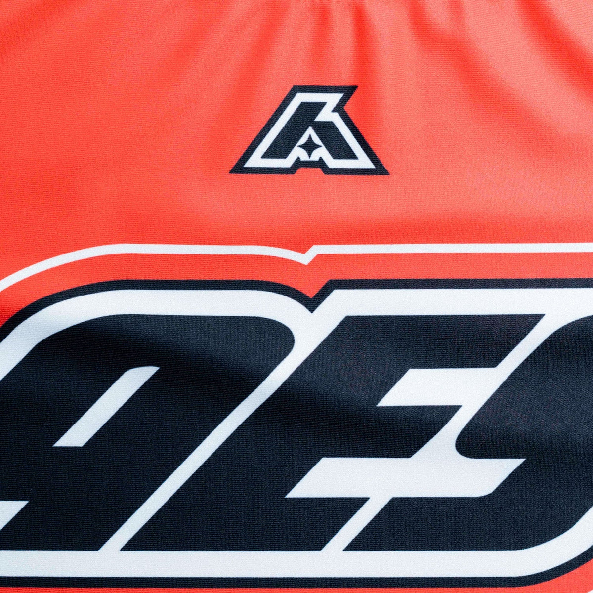 Moto - Owen Jones Rashguard - Red